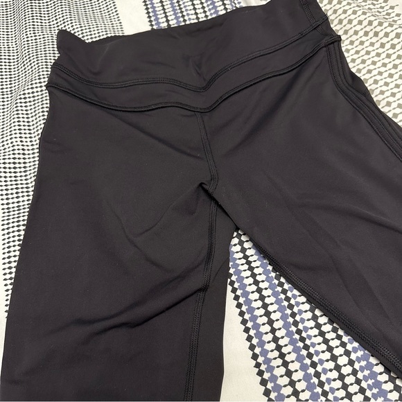 Cropped Lululemon Leggings - Picture 15 of 16